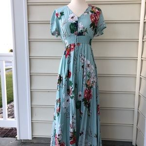 Maxi dress